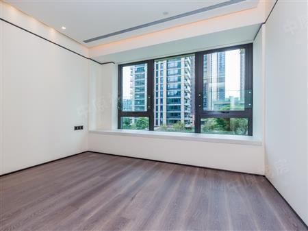 万科瑧山府-次卧