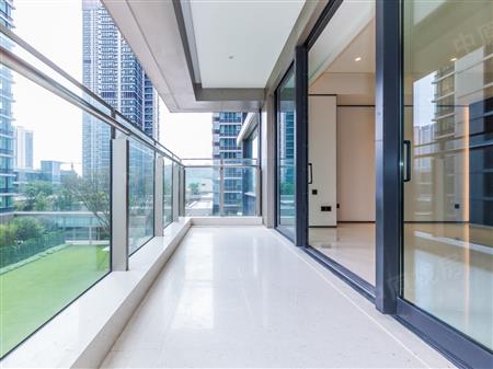 万科瑧山府-阳台