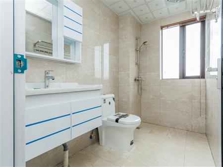 领航里程花园-卫生间