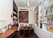 华尔登府邸-书房