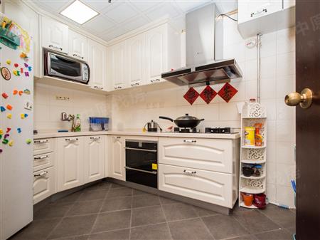 华尔登府邸-厨房