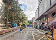 泰华商业城-大门