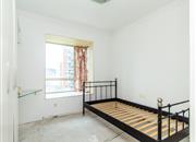 嘉多利花园-主卧