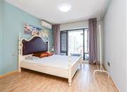 嘉葆润金座一期-主卧
