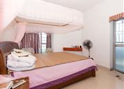 美杜兰华庭-主卧