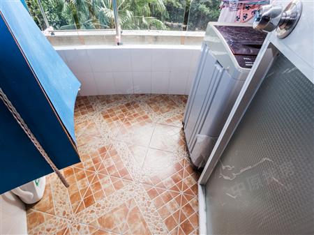 世纪村2期-阳台