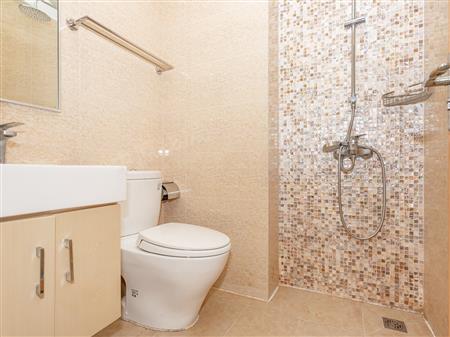 荣德SPACE-卫生间