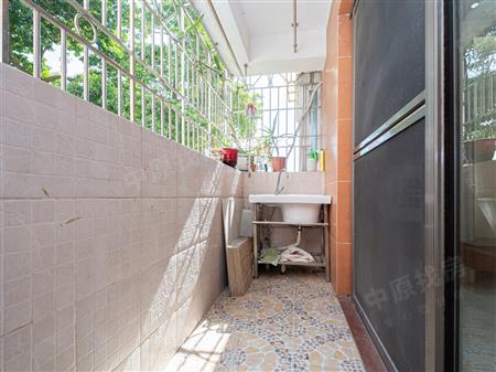 福源花园三期-阳台