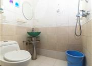 旭飞华达园-卫生间