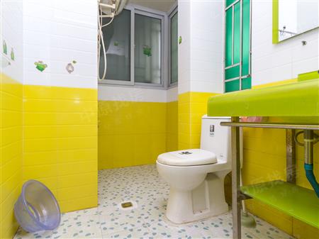 怡乐花园（二期中房怡乐花园）-卫生间