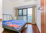 万科红（三期万科红立方大厦）-主卧