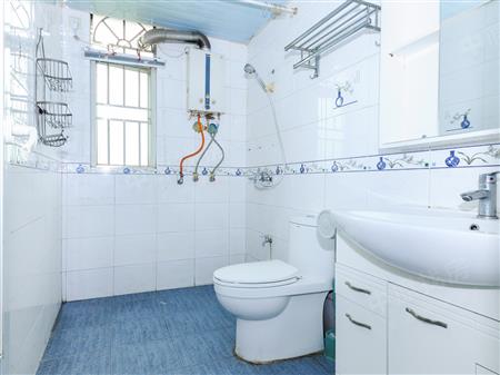 润城花园-卫生间