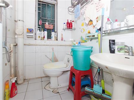 华昱花园-卫生间