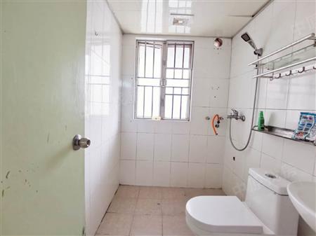 水湾源华综合楼-卫生间