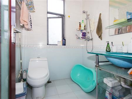 文雅豪庭-卫生间