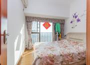 流塘阳光花园-主卧