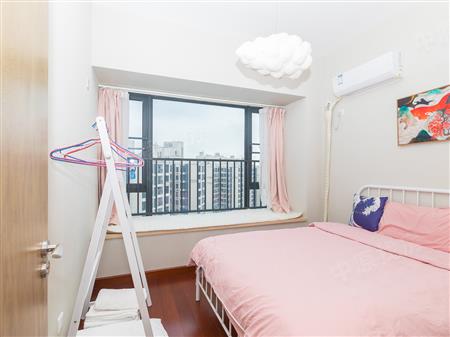 华业玫瑰四季馨园（一期）-次卧