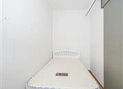 流塘阳光花园-次卧