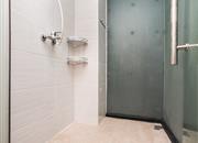 宏发领域-卫生间