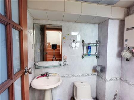 碧荔花园-卫生间