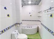 碧荔花园-卫生间