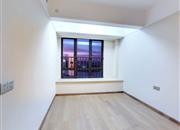 天峦湖花园-次卧