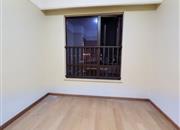 天峦湖花园-次卧