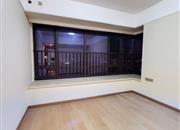 天峦湖花园-主卧