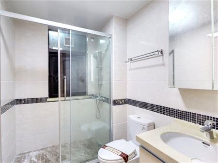 天峦湖花园-卫生间