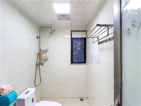 颐安都会中央花园（一期）-卫生间