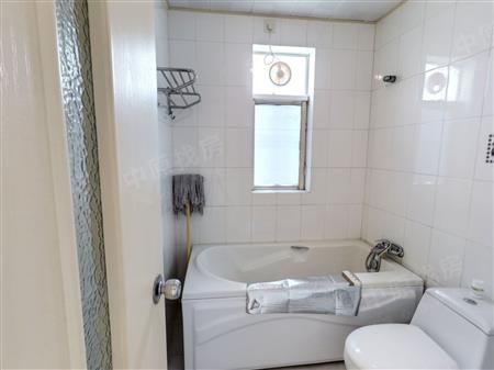 中海怡翠山庄-卫生间