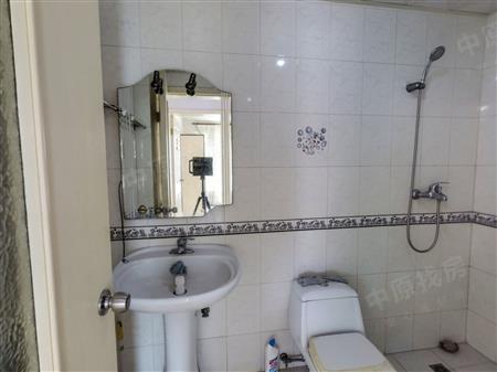 中海怡翠山庄-卫生间