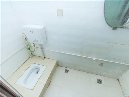 宝城花园-卫生间