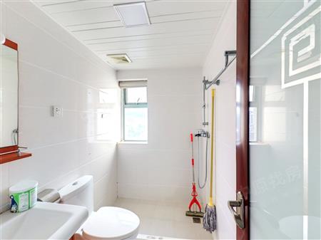 百仕达东郡-卫生间