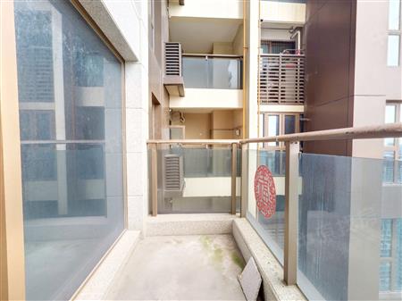 壹方中心·玖誉(三期)-阳台