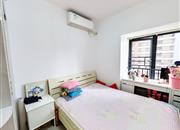 龙悦居四期-次卧