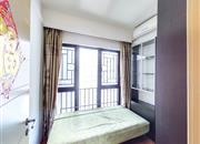 湾厦栖游记-次卧