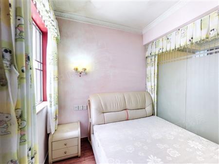 麓港国际（八佰麓居）-次卧