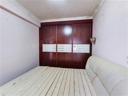 麓港国际（八佰麓居）-次卧