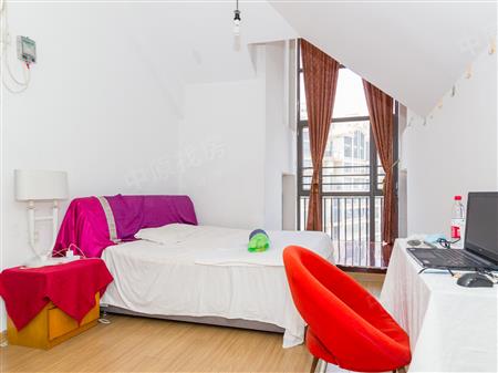 桂芳园（八期）-次卧