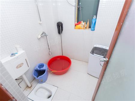 锦明花园-卫生间