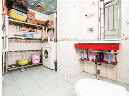 常盛花园-卫生间