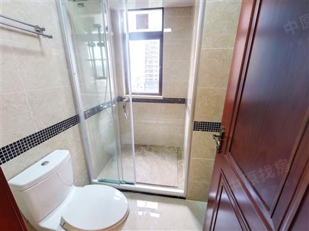 天峦湖花园-卫生间