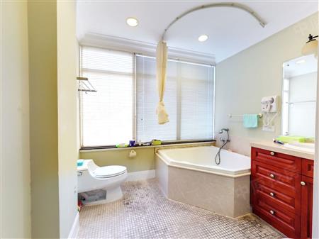 深业花园-卫生间