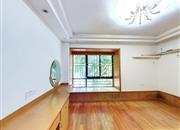 百仕达花园一期-主卧