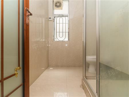 锦绣花园二期-卫生间