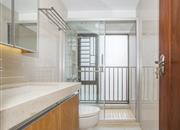 德润荣君府-卫生间