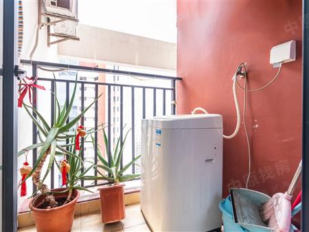 龙悦居四期-阳台