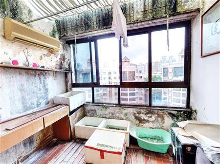 百仕达花园一期-阳台