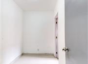 龙珠花园（A区）-次卧